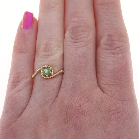 Yellow Gold Diamond Emerald Halo Bypass Ring - 14k Round Brilliant .13ctw Flower - Picture 2 of 6